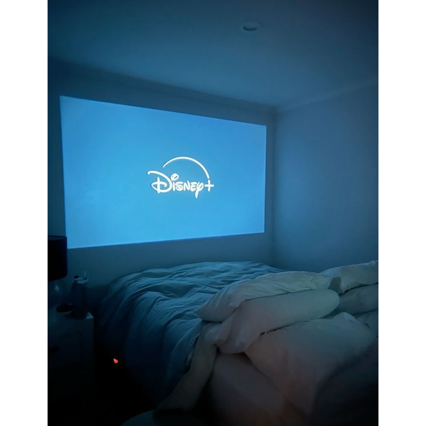 Cinematic Smart Projector